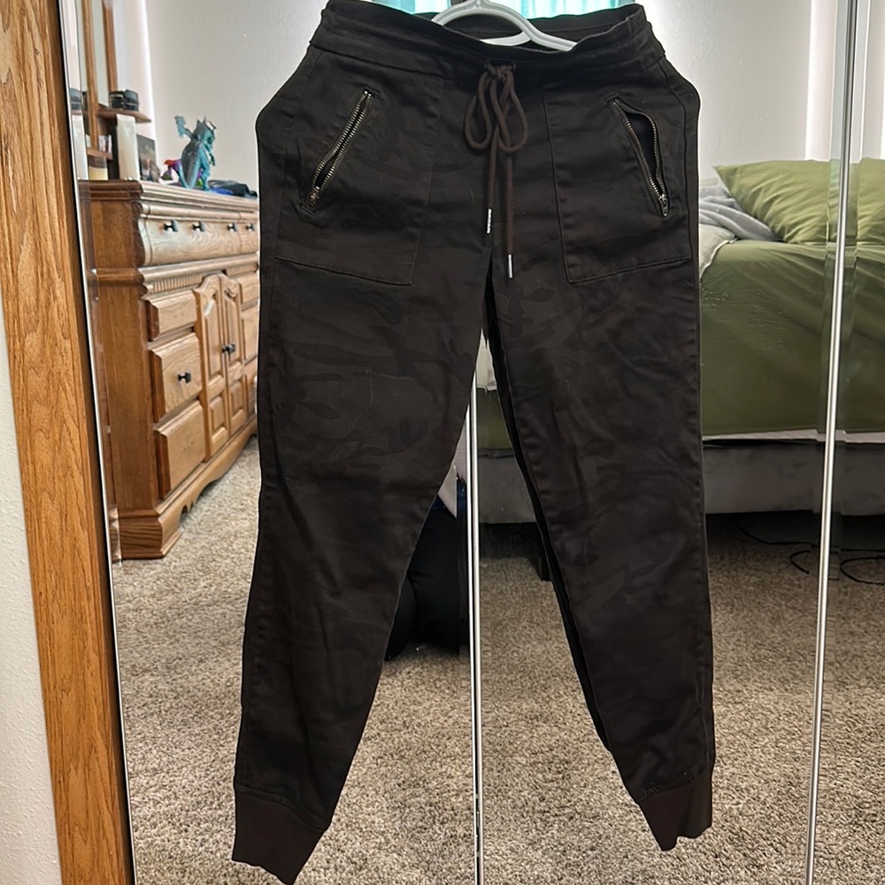 Level 99 ladies camo jogger